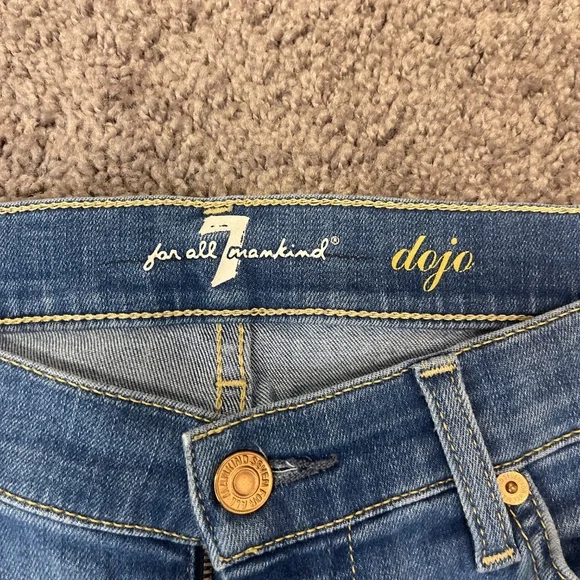 7 for all mankind dojo jeans - Picture 2 of 4